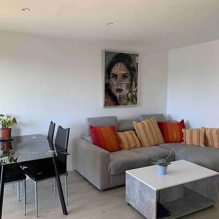 Frejus/st-raphael: Appart Neuf A 350m De La Plage Appartement Fréjus